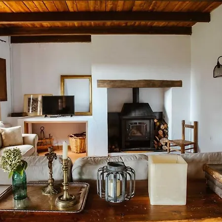 Holiday home Tilos Casa Rural En El Campo. Tordera