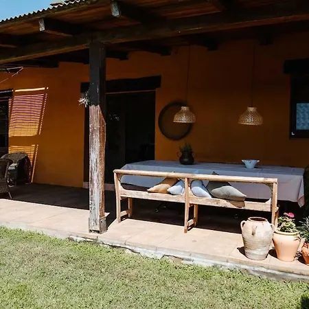 Tilos Casa Rural En El Campo.