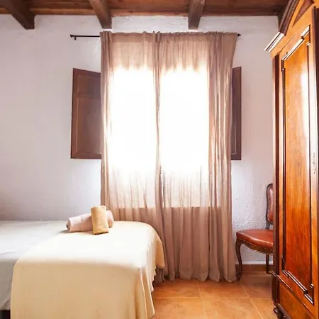 Tilos Casa Rural En El Campo.