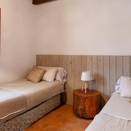 Holiday home Tilos Casa Rural En El Campo. Tordera