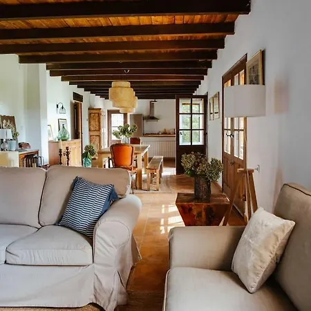 Tilos Casa Rural En El Campo. Holiday home Tordera